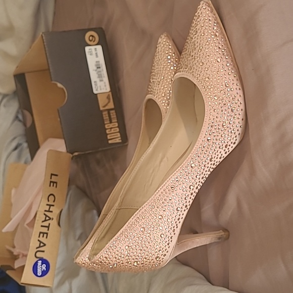 Shoes - Picture 5 of 8